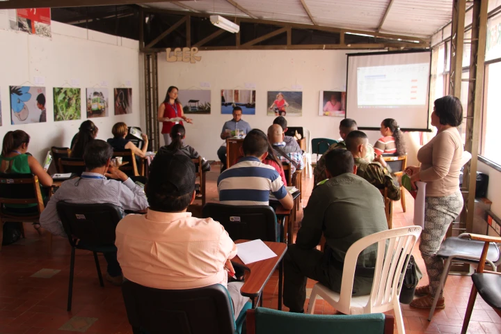 Exposición Reconciliando Memorias tomada en Suratá regresa a su Municipio