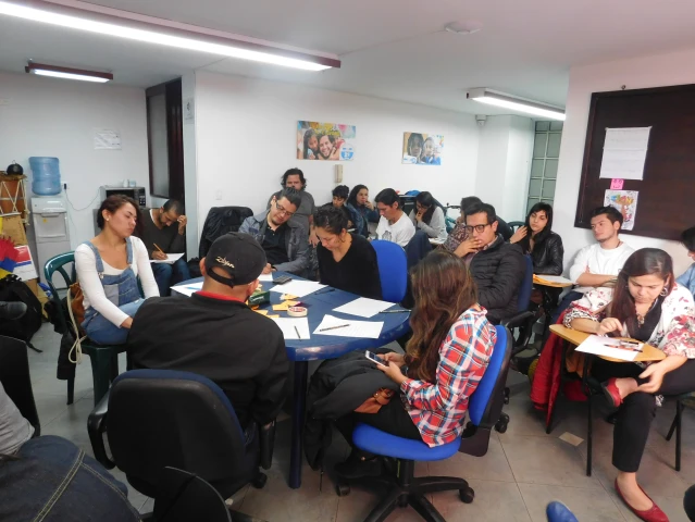 Formación de formadores: Reflexión y fortalecimiento de Artistas Clanes CIDEMOS en Bogotá