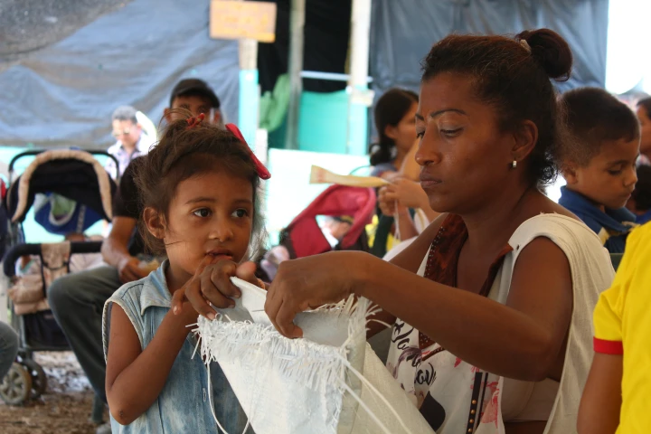 ICBF Y CIDEMOS: familias araucanas aprenden sobre uso y cuidado de los alimentos