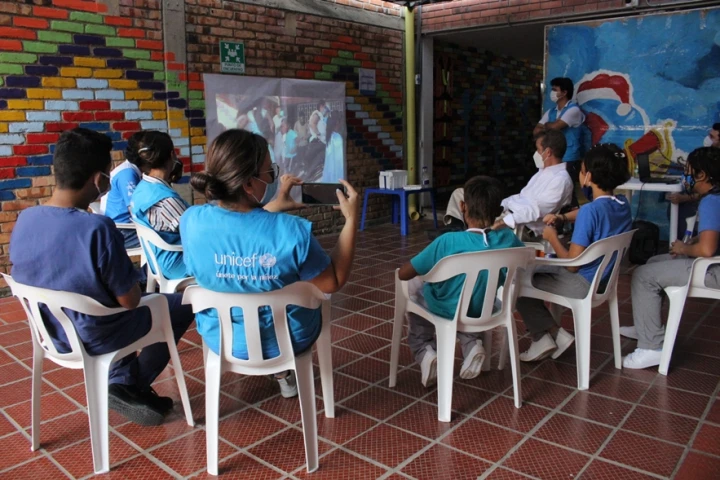 Embajada de Canadá visitó en Villa del Rosario el Espacio Alternativo de Cuidado  y Albergue para la Niñez y Adolescencia