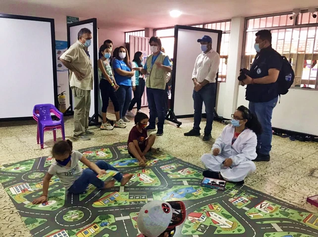 Secretario Departamental de Fronteras y Comisaria de Familia visitan el Albergue para la niñez migrante de UNICEF y Cidemos en Villa del Rosario