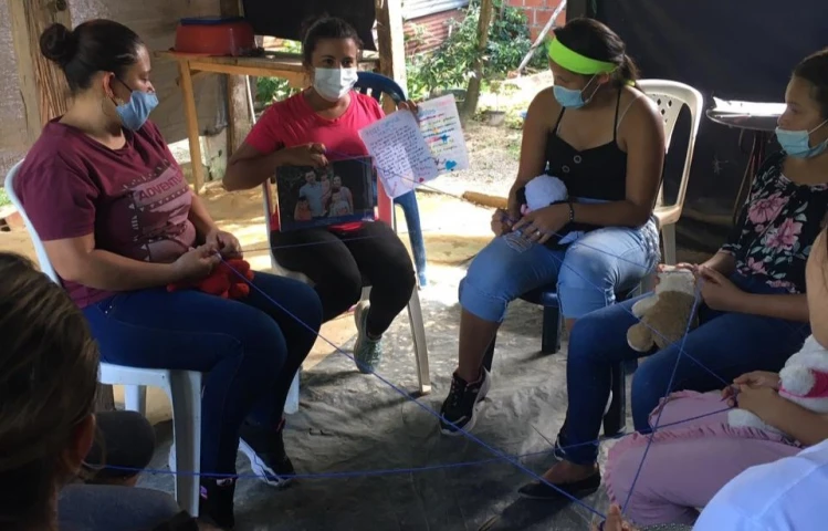 MUJERES Y ADOLESCENTES TEJEDORAS DE PAZ RECIBEN 185 COPAS MENSTRUALES Y SENSIBILIZACIÓN EN LOS MUNICIPIOS DE ARAUCA, TAME Y SARAVENA