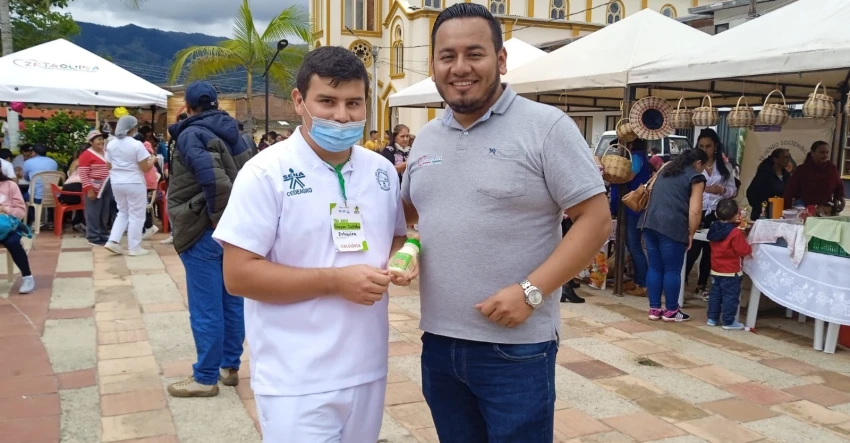 JÓVENES SACÚDETE PARTICIPAN EN FERIA AGRÍCOLA EN ZETAQUIRA BOYACÁ